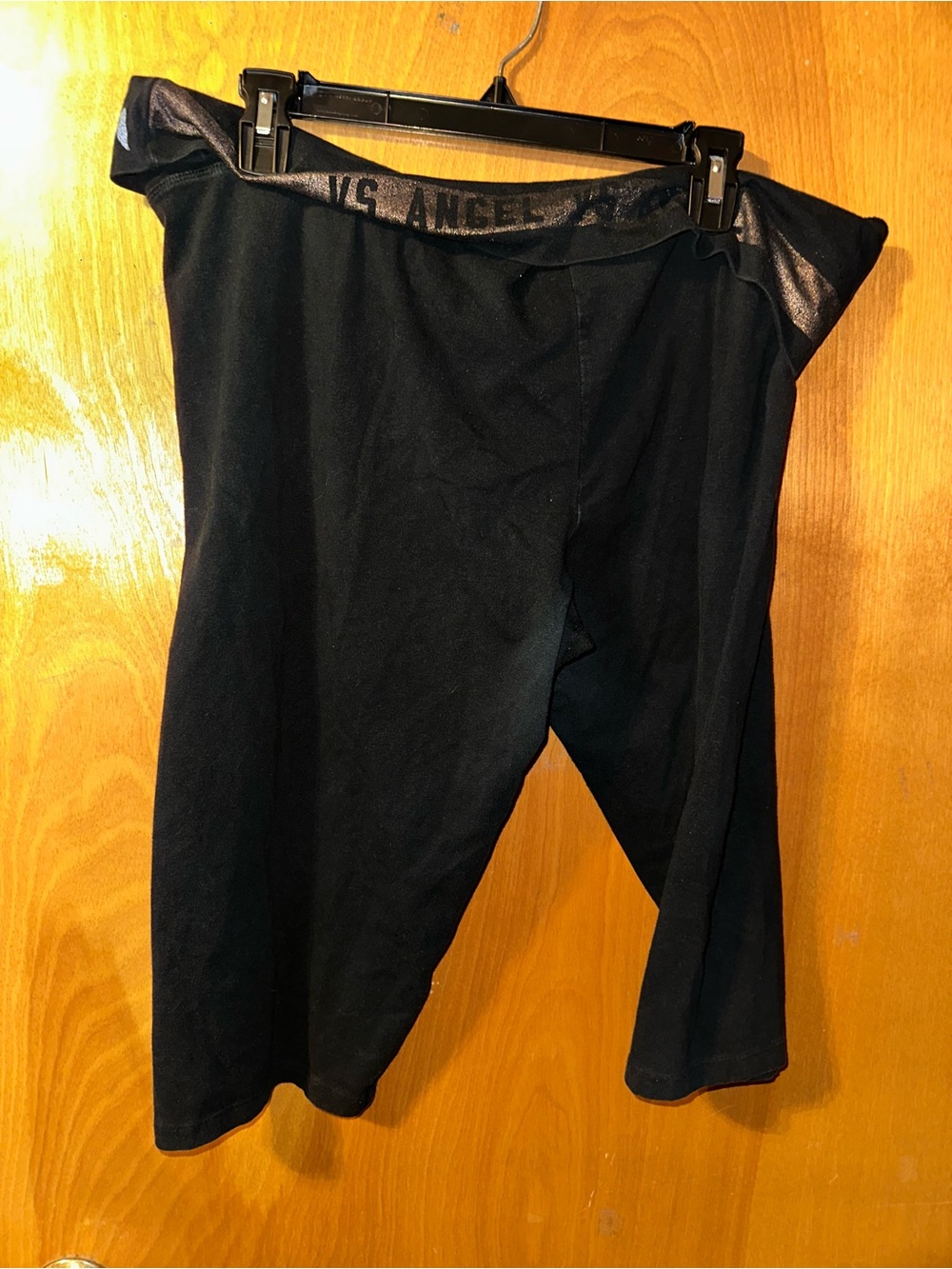 Victoria's Secret Angel foldover capris